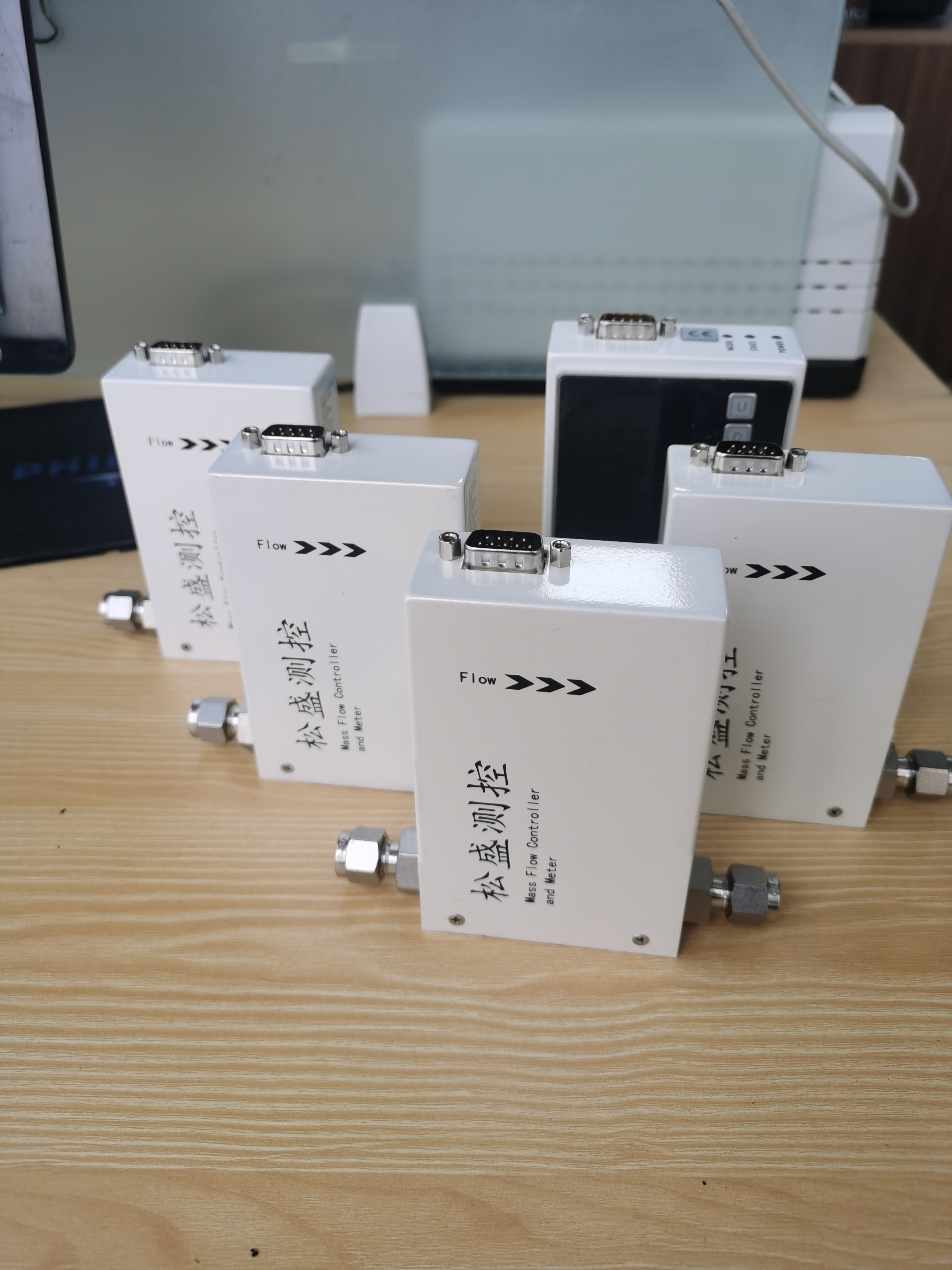 熱式氣體質(zhì)量流量控制器