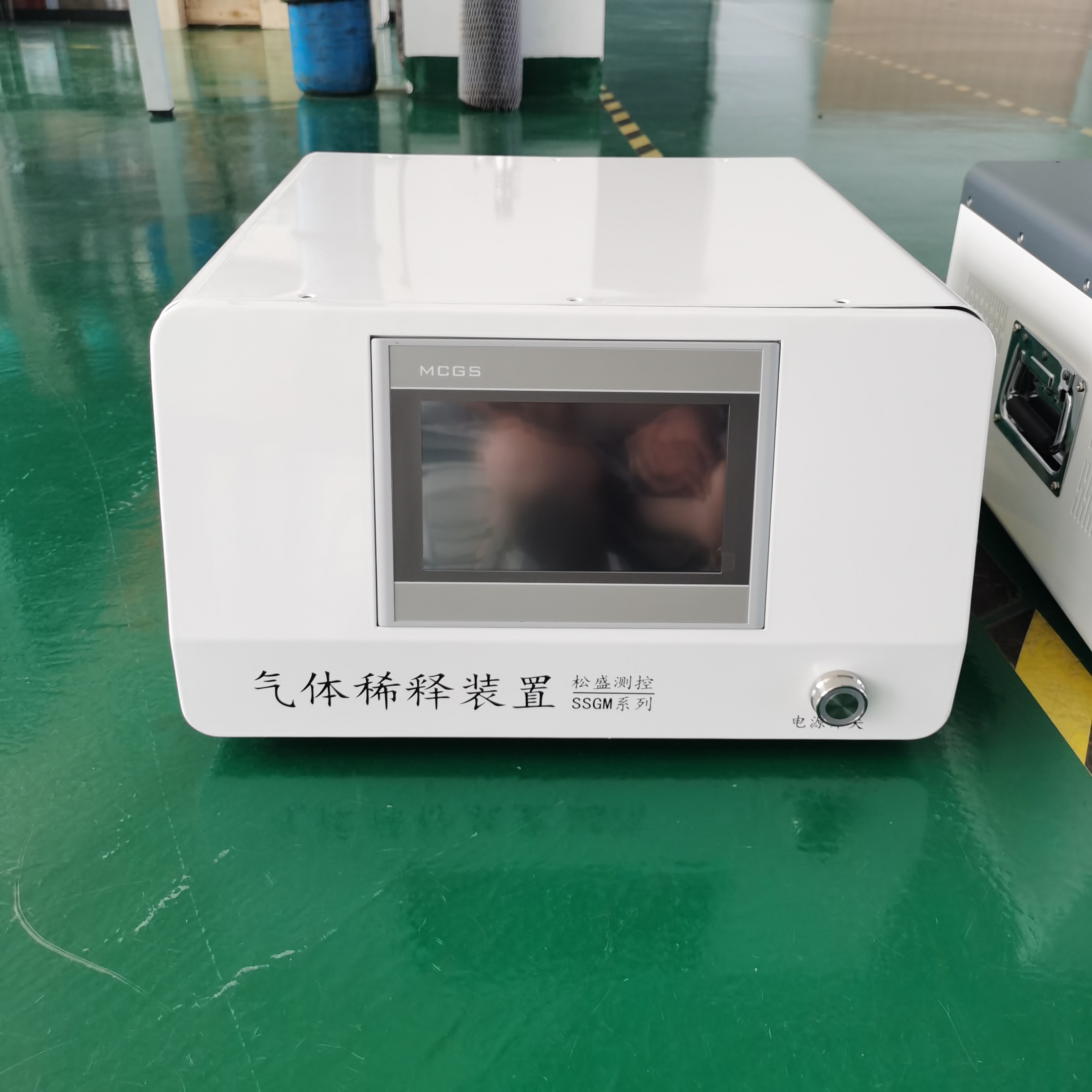 氣體質(zhì)量流量控制系統(tǒng) 氣體質(zhì)量流量控制系統(tǒng)