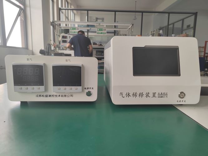 雙通道的氣體稀釋裝置 雙通道的氣體稀釋裝置