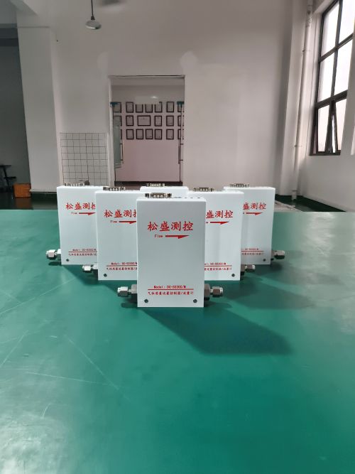 氣體質量流量控制器 氣體質量流量控制器
